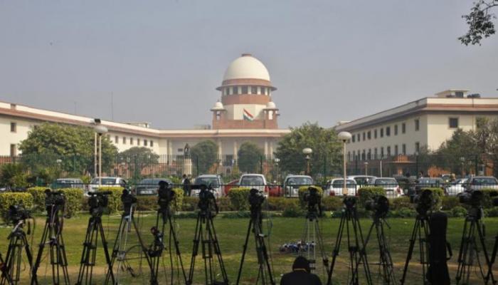 SC/ST ಕಾಯ್ದೆ ಮರುಪರಿಶೀಲನಾ ಅರ್ಜಿ ತುರ್ತು ವಿಚಾರಣೆಗೆ ಕೇಂದ್ರದ ಮನವಿ SC/ST ಕಾಯ್ದೆ ಮರುಪರಿಶೀಲನಾ ಅರ್ಜಿ ತುರ್ತು ವಿಚಾರಣೆಗೆ ಕೇಂದ್ರದ ಮನವಿ