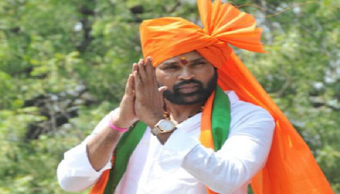 ಸಿದ್ದರಾಮಯ್ಯ ವಿರುದ್ಧ ಬಾದಾಮಿಯಲ್ಲಿ ಶ್ರೀರಾಮುಲು ಸ್ಪರ್ಧೆ ಖಚಿತ ಸಿದ್ದರಾಮಯ್ಯ ವಿರುದ್ಧ ಬಾದಾಮಿಯಲ್ಲಿ ಶ್ರೀರಾಮುಲು ಸ್ಪರ್ಧೆ ಖಚಿತ