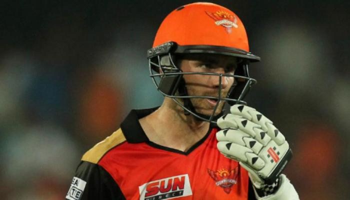 IPL 2018: ಟಾಸ್ ಗೆದ್ದು ಬೌಲಿಂಗ್ ಆಯ್ಕೆ ಮಾಡಿಕೊಂಡ RCB IPL 2018: ಟಾಸ್ ಗೆದ್ದು ಬೌಲಿಂಗ್ ಆಯ್ಕೆ ಮಾಡಿಕೊಂಡ RCB
