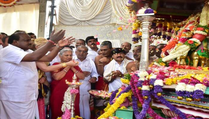 ದಸರಾ ಉದ್ಘಾಟಿಸುತ್ತಿರುವುದು ನನ್ನ ಜೀವನದ ಅತ್ಯಂತ ಸಂತಸದ ಕ್ಷಣ- ಸುಧಾಮೂರ್ತಿ ದಸರಾ ಉದ್ಘಾಟಿಸುತ್ತಿರುವುದು ನನ್ನ ಜೀವನದ ಅತ್ಯಂತ ಸಂತಸದ ಕ್ಷಣ- ಸುಧಾಮೂರ್ತಿ