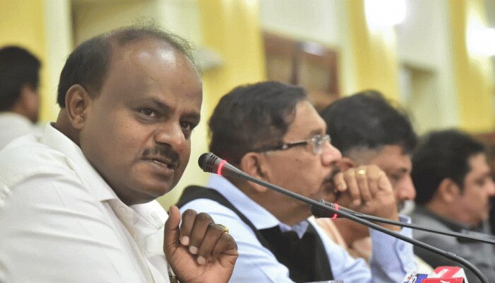 ದಸರಾ ಗಿಫ್ಟ್: ಸರ್ಕಾರಿ ನೌಕರರಿಗೆ ತುಟ್ಟಿ ಭತ್ಯೆ ಹೆಚ್ಚಿಸಿದ ಸರ್ಕಾರ ದಸರಾ ಗಿಫ್ಟ್: ಸರ್ಕಾರಿ ನೌಕರರಿಗೆ ತುಟ್ಟಿ ಭತ್ಯೆ ಹೆಚ್ಚಿಸಿದ ಸರ್ಕಾರ