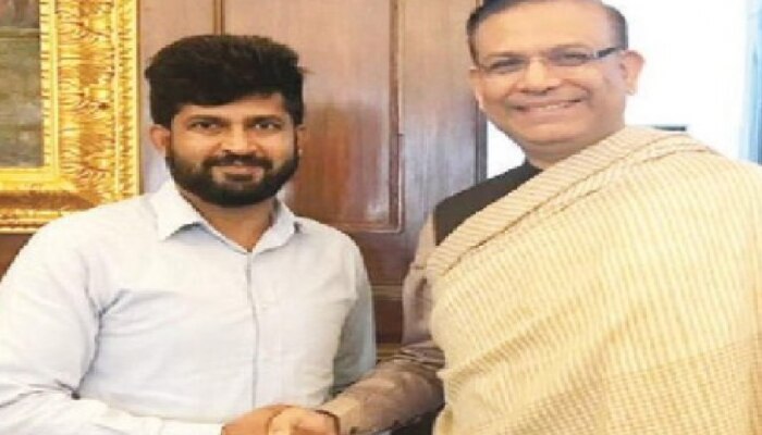 ಮೈಸೂರು ವಿಮಾನ ನಿಲ್ದಾಣದಿಂದ 6 ನಗರಗಳಿಗೆ ವಿಮಾನ ಸೇವೆ: ಪ್ರತಾಪ್ ಸಿಂಹ ಮೈಸೂರು ವಿಮಾನ ನಿಲ್ದಾಣದಿಂದ 6 ನಗರಗಳಿಗೆ ವಿಮಾನ ಸೇವೆ: ಪ್ರತಾಪ್ ಸಿಂಹ