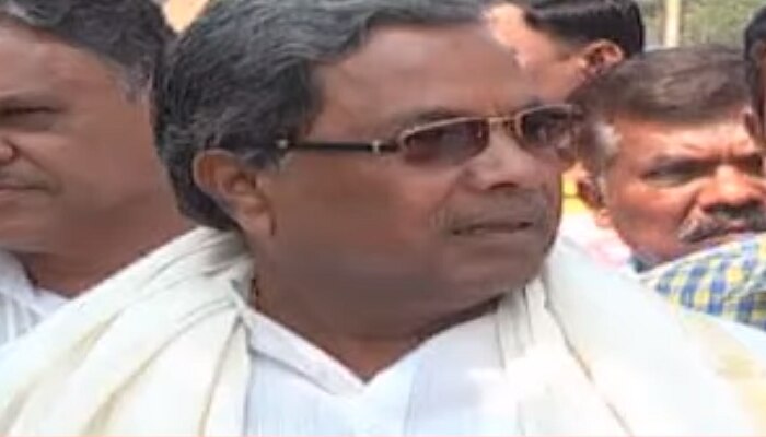 ಇಡೀ ದೇಶದ ಮುಂದೆ ಬಿಜೆಪಿ ಬಣ್ಣ ಬಯಲಾಗಿದೆ: ಸಿದ್ದರಾಮಯ್ಯ ಇಡೀ ದೇಶದ ಮುಂದೆ ಬಿಜೆಪಿ ಬಣ್ಣ ಬಯಲಾಗಿದೆ: ಸಿದ್ದರಾಮಯ್ಯ