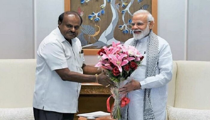 ಪ್ರಧಾನಿ ಭೇಟಿ ಮಾಡಿದ ಸಿಎಂ: ಬರ ಪರಿಹಾರ, ನರೇಗಾ ಬಾಕಿ ಅನುದಾನ ಬಿಡುಗಡೆಗೆ ಮನವಿ ಪ್ರಧಾನಿ ಭೇಟಿ ಮಾಡಿದ ಸಿಎಂ: ಬರ ಪರಿಹಾರ, ನರೇಗಾ ಬಾಕಿ ಅನುದಾನ ಬಿಡುಗಡೆಗೆ ಮನವಿ