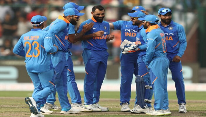 India vs Australia, 5th ODI: ಉಸ್ಮಾನ್ ಖಾವಜಾ ಶತಕ, ಆಸ್ಟ್ರೇಲಿಯಾ 272/9 India vs Australia, 5th ODI: ಉಸ್ಮಾನ್ ಖಾವಜಾ ಶತಕ, ಆಸ್ಟ್ರೇಲಿಯಾ 272/9