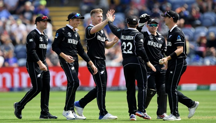 ICC Cricket World Cup 2019: ಕಿವೀಸ್ ದಾಳಿಗೆ ಶ್ರೀಲಂಕಾ 136ಕ್ಕೆ ಆಲೌಟ್ ICC Cricket World Cup 2019: ಕಿವೀಸ್ ದಾಳಿಗೆ ಶ್ರೀಲಂಕಾ 136ಕ್ಕೆ ಆಲೌಟ್