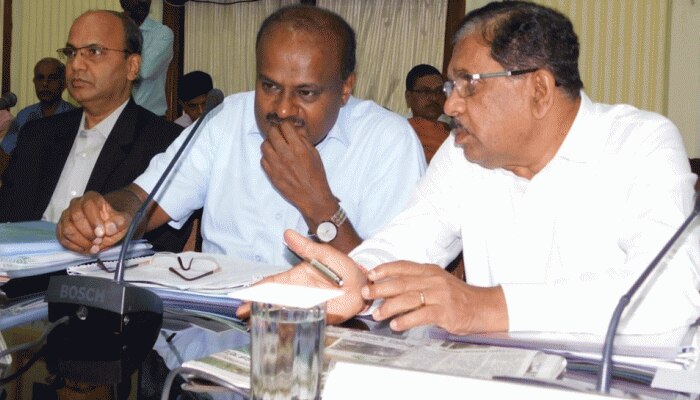ಜಲಾಶಯಗಳಲ್ಲಿನ ಹೂಳು ತೆಗೆಯುವ ಕೆಲಸಗಳಿಗೆ ಆದ್ಯತೆ ನೀಡಲು ಮುಖ್ಯಮಂತ್ರಿಗಳ ಸೂಚನೆ ಜಲಾಶಯಗಳಲ್ಲಿನ ಹೂಳು ತೆಗೆಯುವ ಕೆಲಸಗಳಿಗೆ ಆದ್ಯತೆ ನೀಡಲು ಮುಖ್ಯಮಂತ್ರಿಗಳ ಸೂಚನೆ
