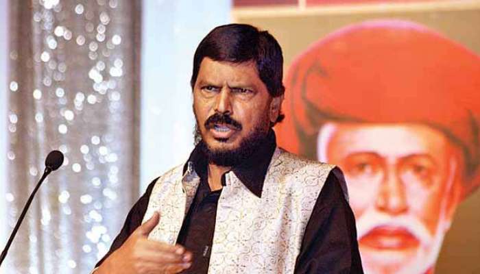 Video: ರಾಹುಲ್ ಗಾಂಧಿ ಹುಟ್ಟುಹಬ್ಬಕ್ಕೆ ಅಥಾವಾಲೆ ಶುಭಾಶಯ... ಸದನ ನಗೆಗಡಲಲ್ಲಿ ತೇಲಿದ್ದೇಕೆ ಗೊತ್ತೇ? Video: ರಾಹುಲ್ ಗಾಂಧಿ ಹುಟ್ಟುಹಬ್ಬಕ್ಕೆ ಅಥಾವಾಲೆ ಶುಭಾಶಯ... ಸದನ ನಗೆಗಡಲಲ್ಲಿ ತೇಲಿದ್ದೇಕೆ ಗೊತ್ತೇ?