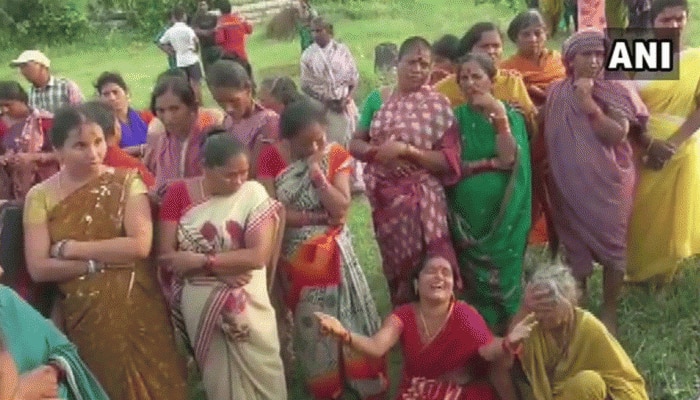 ಆಂಧ್ರ ಪ್ರದೇಶ: ಸಾಲಭಾದೆ ತಾಳಲಾರದೆ ರೈತ ಆತ್ಮಹತ್ಯೆ ಆಂಧ್ರ ಪ್ರದೇಶ: ಸಾಲಭಾದೆ ತಾಳಲಾರದೆ ರೈತ ಆತ್ಮಹತ್ಯೆ
