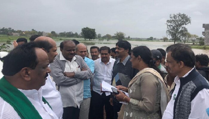 ಕೇಂದ್ರ ಸರ್ಕಾರ ರಾಜ್ಯಕ್ಕೆ ತಾರತಮ್ಯ ಮಾಡದೆ ಹೆಚ್ಚಿನ ನೆರವು ನೀಡಲಿ- ಹೆಚ್ಡಿಕೆ ಕೇಂದ್ರ ಸರ್ಕಾರ ರಾಜ್ಯಕ್ಕೆ ತಾರತಮ್ಯ ಮಾಡದೆ ಹೆಚ್ಚಿನ ನೆರವು ನೀಡಲಿ- ಹೆಚ್ಡಿಕೆ