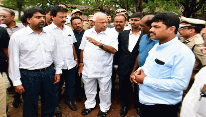 ಪ್ರವಾಹ ಪರಿಹಾರ ಕಾರ್ಯ ಸಮರ್ಪಕವಾಗಿ ಅನುಷ್ಠಾನವಾಗಬೇಕು: ಮುಖ್ಯಮಂತ್ರಿ ಬಿ.ಎಸ್.ಯಡಿಯೂರಪ್ಪ ಪ್ರವಾಹ ಪರಿಹಾರ ಕಾರ್ಯ ಸಮರ್ಪಕವಾಗಿ ಅನುಷ್ಠಾನವಾಗಬೇಕು: ಮುಖ್ಯಮಂತ್ರಿ ಬಿ.ಎಸ್.ಯಡಿಯೂರಪ್ಪ