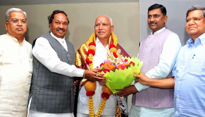 ಇಂದು ಡಿಸಿಎಂ ಹುದ್ದೆ ಸೃಷ್ಟಿ, ಖಾತೆ ಹಂಚಿಕೆ: ಸಿಎಂ ಬಿ.ಎಸ್. ಯಡಿಯೂರಪ್ಪ ಇಂದು ಡಿಸಿಎಂ ಹುದ್ದೆ ಸೃಷ್ಟಿ, ಖಾತೆ ಹಂಚಿಕೆ: ಸಿಎಂ ಬಿ.ಎಸ್. ಯಡಿಯೂರಪ್ಪ