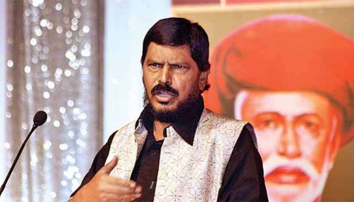 ಪಾಕಿಸ್ತಾನಕ್ಕೆ ಯುದ್ಧ ಬೇಡ ಎನ್ನುವುದಾದರೆ ಇಮ್ರಾನ್ ಖಾನ್ PoKಯನ್ನು ಹಸ್ತಾಂತರಿಸಲಿ: ರಾಮದಾಸ್ ಅಥಾವಾಲೆ ಪಾಕಿಸ್ತಾನಕ್ಕೆ ಯುದ್ಧ ಬೇಡ ಎನ್ನುವುದಾದರೆ ಇಮ್ರಾನ್ ಖಾನ್ PoKಯನ್ನು ಹಸ್ತಾಂತರಿಸಲಿ: ರಾಮದಾಸ್ ಅಥಾವಾಲೆ