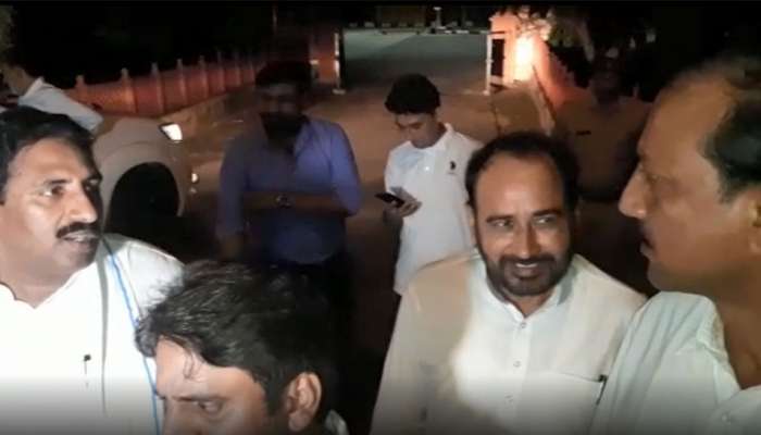 ರಾಜಸ್ಥಾನ: ಪ್ರಮುಖ ರಾಜಕೀಯ ಬೆಳವಣಿಗೆಯಲ್ಲಿ, ಎಲ್ಲಾ 6 ಬಿಎಸ್ಪಿ ಶಾಸಕರು ಕಾಂಗ್ರೆಸ್ಗೆ! ರಾಜಸ್ಥಾನ: ಪ್ರಮುಖ ರಾಜಕೀಯ ಬೆಳವಣಿಗೆಯಲ್ಲಿ, ಎಲ್ಲಾ 6 ಬಿಎಸ್ಪಿ ಶಾಸಕರು ಕಾಂಗ್ರೆಸ್ಗೆ!