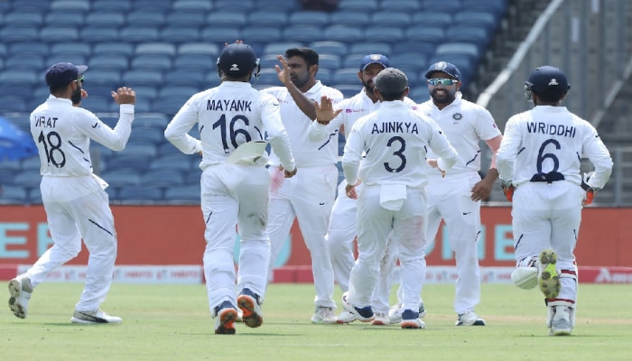 India vs South Africa 2nd Test: 275ಕ್ಕೆ ಹರಿಣಗಳ ಸರ್ವಪತನ, ಭಾರತಕ್ಕೆ 326 ರನ್ ಗಳ ಮುನ್ನಡೆ India vs South Africa 2nd Test: 275ಕ್ಕೆ ಹರಿಣಗಳ ಸರ್ವಪತನ, ಭಾರತಕ್ಕೆ 326 ರನ್ ಗಳ ಮುನ್ನಡೆ