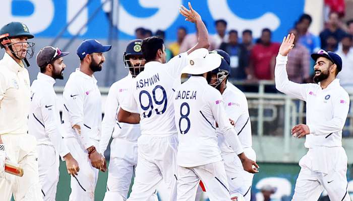 INDvsSA 2nd Test: ಸತತ 11 ದೇಶೀಯ ಸರಣಿಗಳನ್ನು ಗೆದ್ದು ವಿಶ್ವ ದಾಖಲೆ ನಿರ್ಮಿಸಿದ ಭಾರತ INDvsSA 2nd Test: ಸತತ 11 ದೇಶೀಯ ಸರಣಿಗಳನ್ನು ಗೆದ್ದು ವಿಶ್ವ ದಾಖಲೆ ನಿರ್ಮಿಸಿದ ಭಾರತ