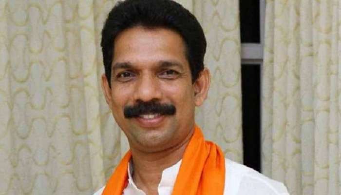 'ರಾಜ್ಯದಲ್ಲಿ 32 ಜಿಲ್ಲೆಗಳಿವೆ' ಎಂದ ಬಿಜೆಪಿ ರಾಜ್ಯಾದ್ಯಕ್ಷ ಕಟೀಲ್ ಹೇಳಿಕೆಗೆ ಕಾಂಗ್ರೆಸ್ ಗೇಲಿ 'ರಾಜ್ಯದಲ್ಲಿ 32 ಜಿಲ್ಲೆಗಳಿವೆ' ಎಂದ ಬಿಜೆಪಿ ರಾಜ್ಯಾದ್ಯಕ್ಷ ಕಟೀಲ್ ಹೇಳಿಕೆಗೆ ಕಾಂಗ್ರೆಸ್ ಗೇಲಿ