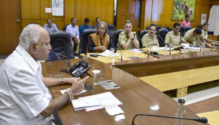 ರಾಜ್ಯ ಪೊಲೀಸರಿಗೆ ದೀಪಾವಳಿ ಗಿಫ್ಟ್: ವೇತನ ಹೆಚ್ಚಳ ಮಾಡಿದ ಸಿಎಂ ರಾಜ್ಯ ಪೊಲೀಸರಿಗೆ ದೀಪಾವಳಿ ಗಿಫ್ಟ್: ವೇತನ ಹೆಚ್ಚಳ ಮಾಡಿದ ಸಿಎಂ