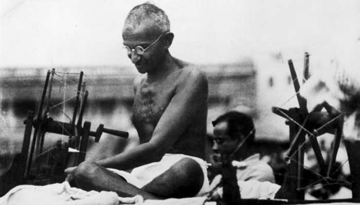 'ಗಾಂಧಿಜೀ ಸಾವು ಅಪಘಾತದಿಂದ ಸಂಭವಿಸಿದ್ದು' ಎಂದ ಒಡಿಶಾದ ವಿವಾದಾತ್ಮಕ ಕರಪತ್ರ 'ಗಾಂಧಿಜೀ ಸಾವು ಅಪಘಾತದಿಂದ ಸಂಭವಿಸಿದ್ದು' ಎಂದ ಒಡಿಶಾದ ವಿವಾದಾತ್ಮಕ ಕರಪತ್ರ