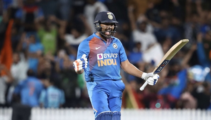 New Zealand vs India, 3rd T20I: ಅಬ್ಬರಿಸಿದ ರೋಹಿತ್, ಥ್ರಿಲಿಂಗ್ ಸೂಪರ್ ಓವರ್ ನಲ್ಲಿ ಭಾರತಕ್ಕೆ ಗೆಲುವು New Zealand vs India, 3rd T20I: ಅಬ್ಬರಿಸಿದ ರೋಹಿತ್, ಥ್ರಿಲಿಂಗ್ ಸೂಪರ್ ಓವರ್ ನಲ್ಲಿ ಭಾರತಕ್ಕೆ ಗೆಲುವು