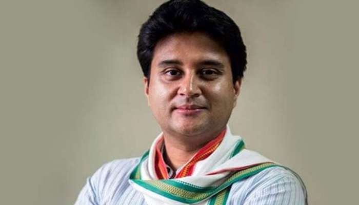 MADHYA PRADESH POLITICAL CRISIS: ಜ್ಯೋತಿರಾದಿತ್ಯ BJP ಸೇರ್ಪಡೆಗೆ ಕ್ಷಣಗಣನೆ ಆರಂಭ MADHYA PRADESH POLITICAL CRISIS: ಜ್ಯೋತಿರಾದಿತ್ಯ BJP ಸೇರ್ಪಡೆಗೆ ಕ್ಷಣಗಣನೆ ಆರಂಭ
