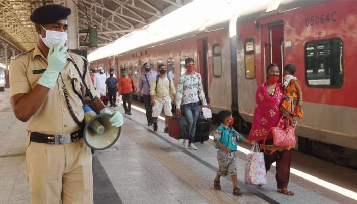 Special Trainಗಳಿಗೆ ಸೇರಲಿವೆ Sleeper Coach, ಪ್ರತಿ ಕ್ಲಾಸ್ ನಲ್ಲಿಯೂ Waiting Ticket ಬುಕ್ Special Trainಗಳಿಗೆ ಸೇರಲಿವೆ Sleeper Coach, ಪ್ರತಿ ಕ್ಲಾಸ್ ನಲ್ಲಿಯೂ Waiting Ticket ಬುಕ್