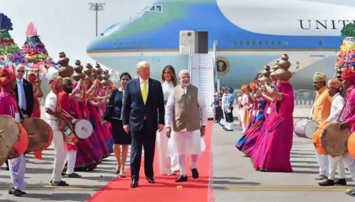 US Election: ಕಾಶ್ಮೀರ, ಚೀನಾ ವಿಷಯದಲ್ಲಿ ಭಾರತ ಬೆಂಬಲಿಸುವುದರಿಂದ ಟ್ರಂಪ್ಗೆ ಸಿಗಲಿದೆಯೇ ಲಾಭ US Election: ಕಾಶ್ಮೀರ, ಚೀನಾ ವಿಷಯದಲ್ಲಿ ಭಾರತ ಬೆಂಬಲಿಸುವುದರಿಂದ ಟ್ರಂಪ್ಗೆ ಸಿಗಲಿದೆಯೇ ಲಾಭ