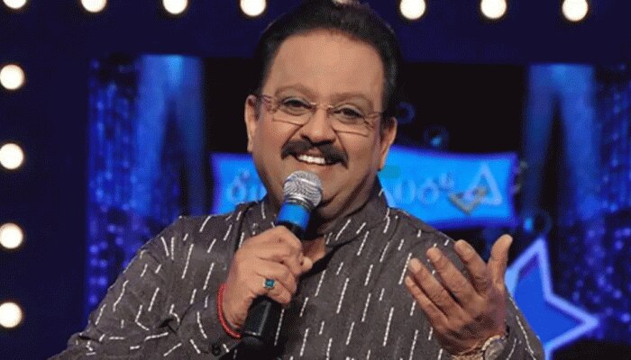 ಎಸ್ಪಿಬಿ ಆರೋಗ್ಯದ ಬಗ್ಗೆ ಪುತ್ರ ಎಸ್ಪಿ ಚರಣ್ ಹೇಳಿದ್ದೇನು? ವಾಚ್ ವಿಡಿಯೋ ಎಸ್ಪಿಬಿ ಆರೋಗ್ಯದ ಬಗ್ಗೆ ಪುತ್ರ ಎಸ್ಪಿ ಚರಣ್ ಹೇಳಿದ್ದೇನು? ವಾಚ್ ವಿಡಿಯೋ