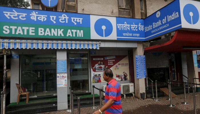 ATM Fraud ತಡೆಗಟ್ಟಲು ನೂತನ ವೈಶಿಷ್ಟ್ಯ ಜಾರಿಗೊಳಿಸಿದ SBI title=