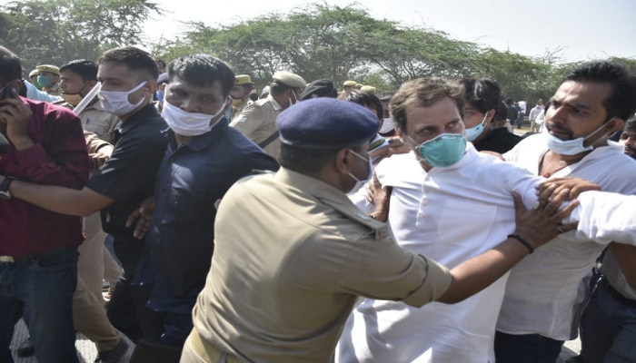 ಹಥ್ರಾಸ್ ಗೆ ತೆರಳುತ್ತಿದ್ದ ಕಾಂಗ್ರೆಸ್ ನಾಯಕ ರಾಹುಲ್ ಗಾಂಧಿಯನ್ನು ನೆಲಕ್ಕೆ ತಳ್ಳಿದ ಪೊಲೀಸರು ಹಥ್ರಾಸ್ ಗೆ ತೆರಳುತ್ತಿದ್ದ ಕಾಂಗ್ರೆಸ್ ನಾಯಕ ರಾಹುಲ್ ಗಾಂಧಿಯನ್ನು ನೆಲಕ್ಕೆ ತಳ್ಳಿದ ಪೊಲೀಸರು