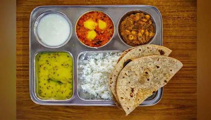 Parliament Canteen New Rate List ಬಿಡುಗಡೆ, ಯಾವ ಊಟದ ಪ್ಲೇಟ್ ಬೆಲೆ ಎಷ್ಟು? title=