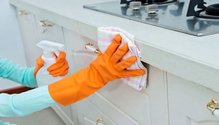 Home Cleaning Tips : ಮನೆಯನ್ನು ಫಟಾಫಟ್ ಚಮ್ಕಾಯಿಸುವುದು ಹೇಗೆ..? ಇಲ್ಲಿದೆ ಸಿಂಪಲ್ 8 ಸೂತ್ರ..!