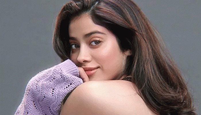 Janhvi Kapoor ಬಳಿ ಫ್ಯಾನ್ ಒಬ್ಬರು Kiss ಕೇಳಿದಾಗ ನಟಿ ಪ್ರತಿಕ್ರಿಯಿಸಿದ್ದು ಹೀಗೆ