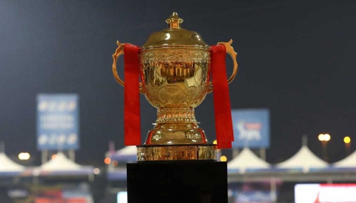 IPL 2021: ಭಾರತೀಯ ಕ್ಯಾಂಪ್ ನಲ್ಲಿ ಕೊರೊನಾ ಕಾರಣ IPL 2021 ಮೇಲೆ ಕರಿ ನೆರಳು, Team India ಆಟಗಾರರ ಮೇಲೆ ಕಣ್ಣು title=