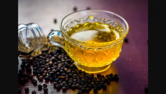 Black Pepper Tea Benefits : ನೀವು ಎಂದಾದರೂ ಕರಿ ಮೆಣಸಿನ ಚಹಾ ಸೇವಿಸಿದ್ದೀರಾ? ಇದರಿಂದ ತೂಕ ಕಡಿಮೆಯಾಗುತ್ತದೆ! title=