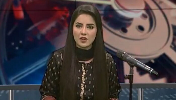 Viral Video : Taliban ಬಣ್ಣದಲ್ಲಿ ಮಿಂದುಹೋದ ಪಾಕ್, ಲೈವ್ TV ಷೋನಲ್ಲಿ ಪಾಕ್ ಸುದ್ದಿ ನಿರೂಪಕಿ ಮಾಡಿದ್ದೇನು title=