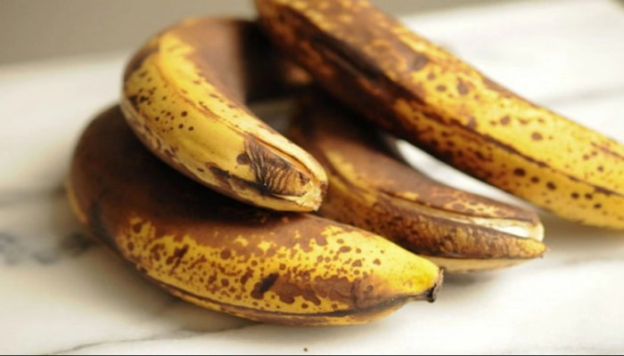 Side Effects of Banana : ಅಪ್ಪಿತಪ್ಪಿಯೂ ಈ ರೀತಿಯ ಬಾಳೆಹಣ್ಣನ್ನ ತಿನ್ನಬೇಡಿ, ಇದರಿಂದ ಆರೋಗ್ಯಕ್ಕಿದೆ ಹಾನಿ title=