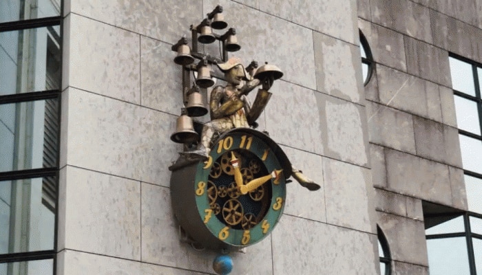 Wall Clock Vastu: ಗೋಡೆ ಗಡಿಯಾರದ ಬಗ್ಗೆ ಎಂದಿಗೂ ಈ ತಪ್ಪುಗಳು ಆಗದಂತೆ ನಿಗಾವಹಿಸಿ