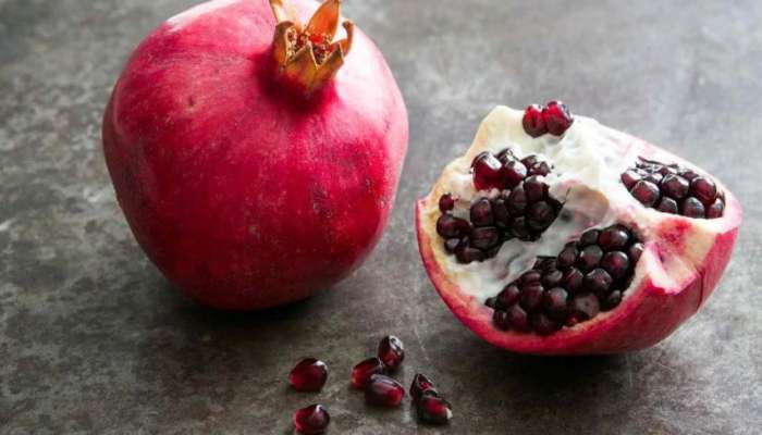 Benefits of Pomegranate : ಪ್ರತಿದಿನ ಈ ಸಮಯದಲ್ಲಿ 1 ದಾಳಿಂಬೆ ಹಣ್ಣು ಸೇವಿಸಿ : ಈ ರೋಗಗಳಿಂದ ದೂರವಿರಿ title=