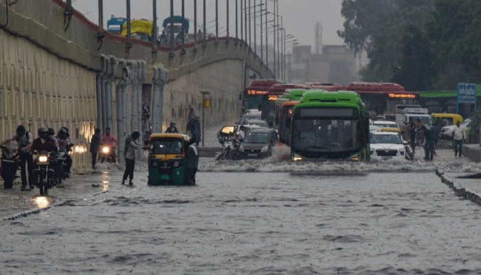 Heavy Rain: ಉತ್ತರ ಭಾರತದಾದ್ಯಂತ ವರುಣನ ಆರ್ಭಟ; ಹಲವೆಡೆ ಕೆರೆಯಂತಾದ ರಸ್ತೆಗಳು