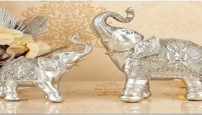 Elephant Vastu Rules: ನಿಮ್ಮ ಮನೆಯಲ್ಲಿಯೂ ಇದೆಯೇ ಇಂತಹ ಆನೆಯ ಪ್ರತಿಮೆ, ಈ ನಿಯಮವನ್ನು ತಪ್ಪದೇ ತಿಳಿಯಿರಿ