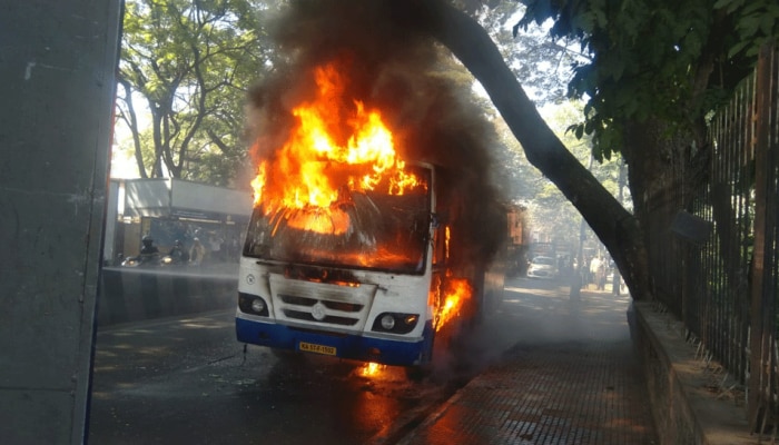 Fire In BMTC Bus: ಬೆಂಗಳೂರಿನಲ್ಲಿ ಇದ್ದಕ್ಕಿದ್ದಂತೆ ಹೊತ್ತಿ ಉರಿದ ಬಿಎಂಟಿಸಿ ಬಸ್