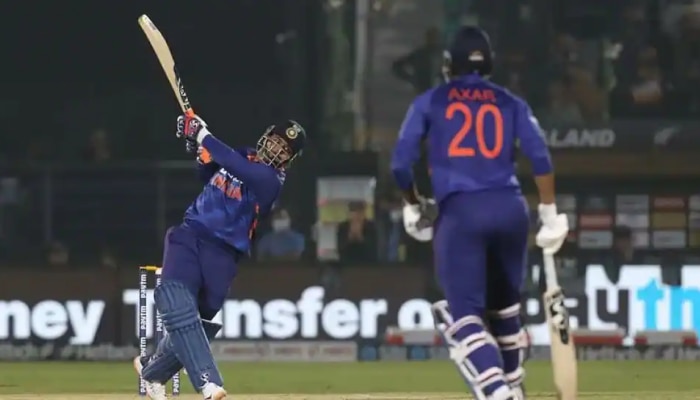 India vs West Indies: ಮೊದಲ ಏಕದಿನ ಪಂದ್ಯಕ್ಕೆ ಉಪನಾಯಕರಾಗಲಿರುವ ರಿಷಬ್ ಪಂತ್ ! title=