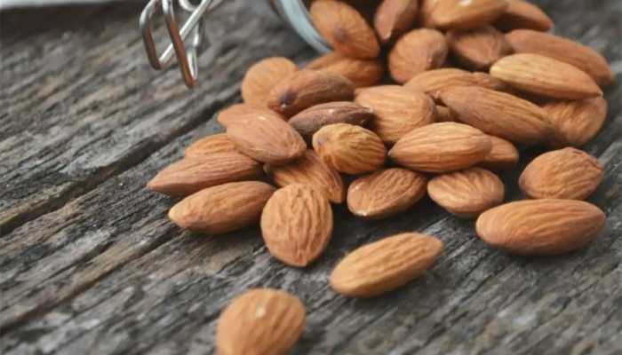 Almonds Benefits : ಪುರುಷರ ಈ ಸಮಸ್ಯೆಗಳಿಗೆ ನಿವಾರಿಸಲು ಸೇವಿಸಿ 4 ಬಾದಾಮಿ!