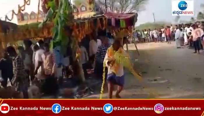 Devotees in Gramadevate Habba, Chanaraja Nagar 