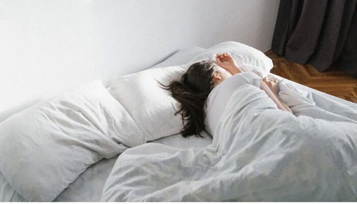 Oversleeping Side Effects : ಹೆಚ್ಚು ನಿದ್ರಿಸುವುದು ಸಹ ಆರೋಗ್ಯಕ್ಕೆ ಅಪಾಯಕಾರಿ, ಇದು ಗಂಭೀರ ಕಾಯಿಲೆಗಳ ಲಕ್ಷಣ!