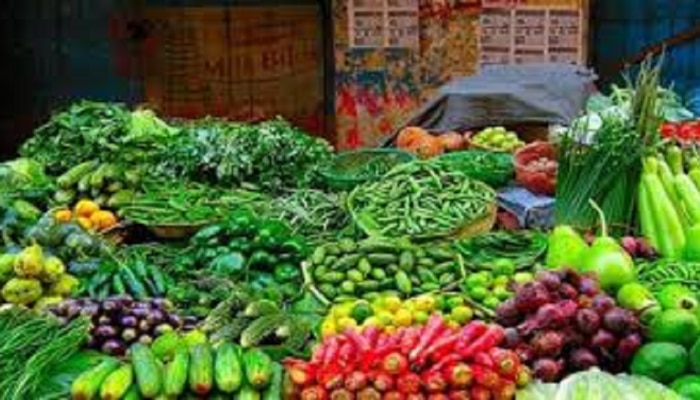 Vegetable Price: ತರಕಾರಿ ಬೆಲೆಯಲ್ಲಿ ಭಾರೀ ಏರಿಳಿತ: ಟೊಮ್ಯಾಟೋ ದರ ಎಷ್ಟು ಗೊತ್ತಾ? 