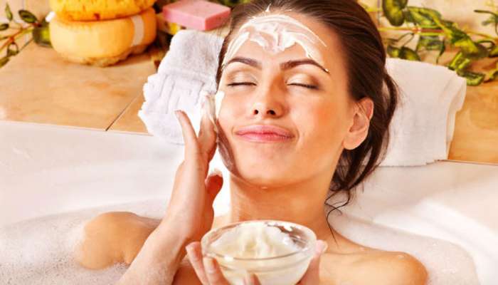 Milk Cream For Skin: ಮೃದುವಾದ ಕಾಂತಿಯುತ  ಚರ್ಮಕ್ಕಾಗಿ  ಹಾಲಿನ ಕೆನೆಯನ್ನು ಈ ರೀತಿ ಬಳಸಿ  title=