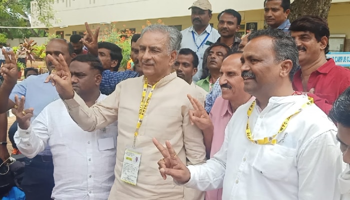 Karnataka MLC Election Results 2022 : ವಿಧಾನ ಪರಿಷತ್ ಫಲಿತಾಂಶ : 8ನೇ ಬಾರಿ ಗೆದ್ದು ಬಿಗಿದ ಬಸವರಾಜ್ ಹೊರಟ್ಟಿ
