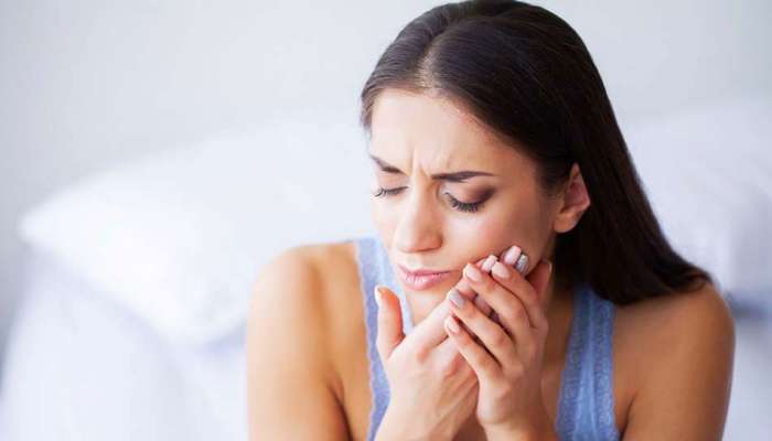 Toothache Problem: ಹಲ್ಲು ನೋವಿನಿಂದ ಕ್ಷಣಾರ್ಧದಲ್ಲಿ ಪರಿಹಾರ ಪಡೆಯಲು ಮನೆಮದ್ದು 